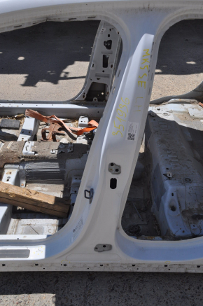 Body pillar central left Ford Fusion mk5 13-20 white on body, pokes