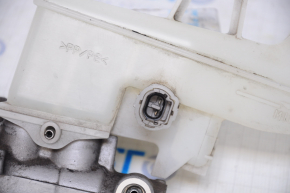 Master brake cylinder with reservoir Lexus ES350 13-18
