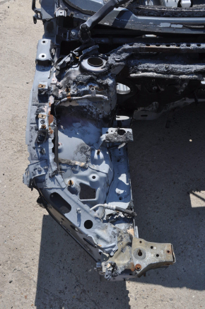 Front right quarter Chevrolet Volt 11-15 graphite on body, burnt, bumps