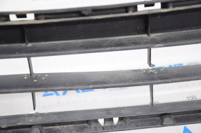 Lower grille of front bumper Mazda 6 13-17 USA, broken crossbars