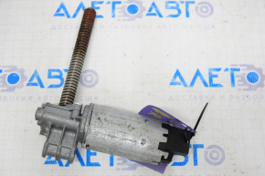 Motor for adjusting the lower cushion of the driver's seat Audi Q5 8R 09-17 rear