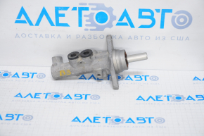 Brake master cylinder with reservoir VW Passat b7 12-15 USA type 1 without reservoir