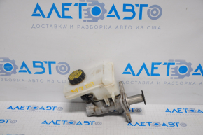 Master brake cylinder with reservoir VW Tiguan 18-20 with cover