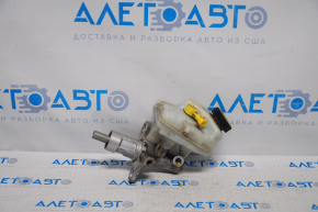 Brake master cylinder with reservoir Chevrolet Cruze 11-16