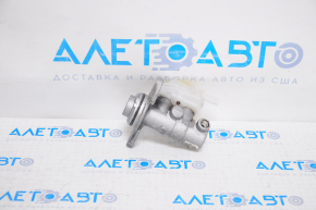 Master brake cylinder with reservoir Toyota Highlander 08-13 2.7 3.5 without rod