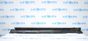 Threshold right Ford Focus mk3 11-18 structure scratches