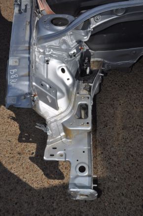 Front right quarter VW Passat b8 16-19 USA silver on body