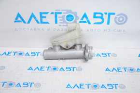 Master brake cylinder with reservoir Nissan Murano z50 03-07 without rod