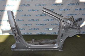 Front right quarter Chevrolet Volt 16- silver with central pillar, without side member, dented