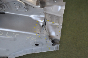 Front right quarter Chevrolet Volt 16- silver with central pillar, without side member, dented