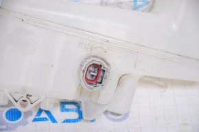 Toyota Camry v40 GTZ reservoir without cover