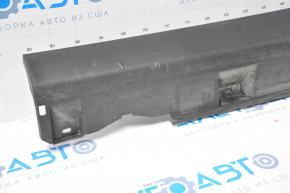 Left threshold Ford Focus mk3 11-18 structure scratches, tears