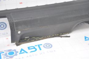 The rear left threshold of the Ford C-max MK2 13-18 is torn from below, there are scratches.