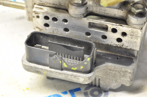 Toyota Avalon 13-14 hybrid master brake cylinder complete with ABS chip is broken