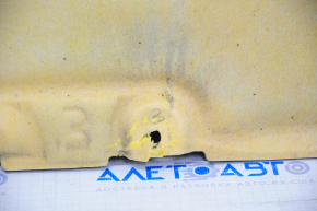 Toyota Prius V 12-17 hood insulation is torn