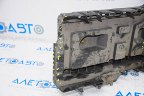 Battery tray VW Passat b7 12-15 USA is broken, fasteners are broken