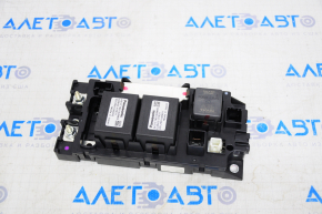 Fuse Box VVB Toyota Prius V 12-17
