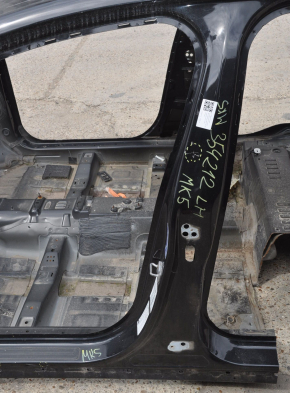 Body pillar central left Ford Fusion mk5 13-20 black on body, pokes