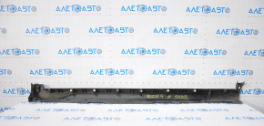 Right threshold Nissan Rogue 14-16 structure torn edge, worn