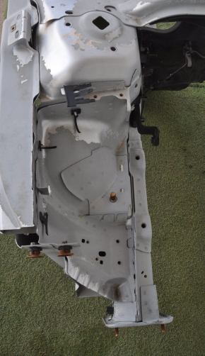 Front quarter right Ford Fusion mk5 13-16 without bracket silver with central pillar, pokes