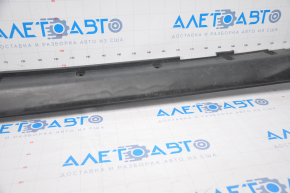 Left threshold Nissan Rogue 14-16 structure melted, torn, dented