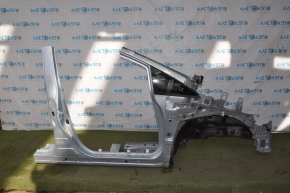 Front right quarter with central pillar Toyota Prius V 12-17 blue, dents, bumps