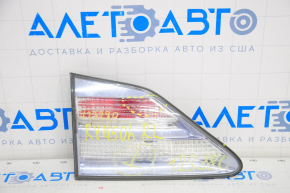 Inner taillight trunk lid left Lexus RX450h 10-12 prerest crack