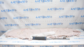 The left side curtain airbag on a Tesla Model S 12-20 is cut.