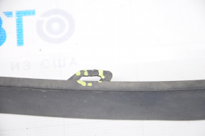 Front bumper molding left Hyundai Tucson 16-18 pre-rest, cracks in fasteners