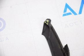 Front bumper molding right Hyundai Tucson 16-18 prerest, cracks in fasteners