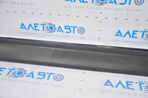 Right threshold Subaru b10 Tribeca 08-14 structure scratches, worn