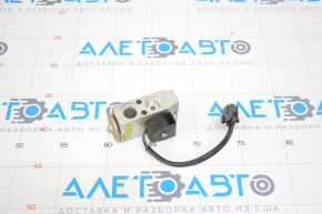 Tesla Model S 12-20 Air Conditioner Blower Valve