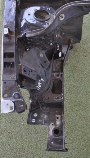 Front right quarter VW Jetta 11-18 USA black with central pillar, dented