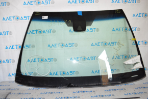 Windshield Toyota Camry v70 18-20 with molding, air on the edge