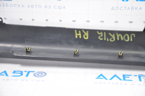 Right threshold Dodge Journey 11-20 structure breaks in fasteners, scratches, scuffs