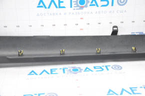 Right threshold Dodge Journey 11-20 structure, cracks in fasteners