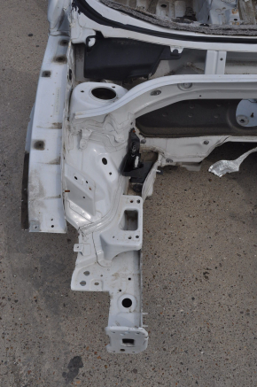 Front right quarter VW Passat b7 12-15 USA white on body