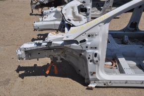 Front left quarter Ford Focus mk3 11-18 white on the body, pokes