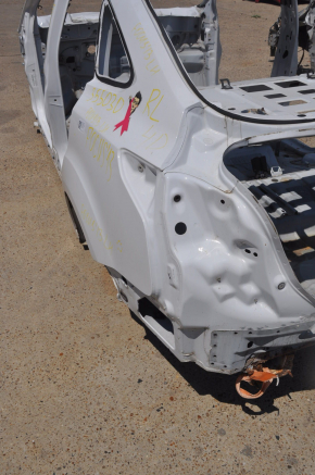 Quarter wing rear left Ford Focus mk3 11-18 4d white on body, pokes