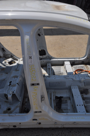 Body pillar central right Ford Focus mk3 11-18 on the body, dented