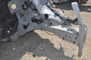 Front left quarter Nissan Pathfinder 13-20 silver on the body, dented pistol