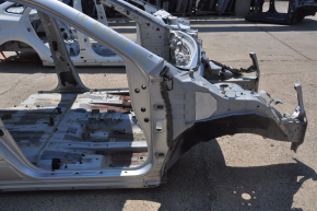 Front quarter right Nissan Pathfinder 13-20 silver on the body