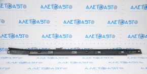 Subaru Forester 14-18 SJ left threshold structure tears at the bottom