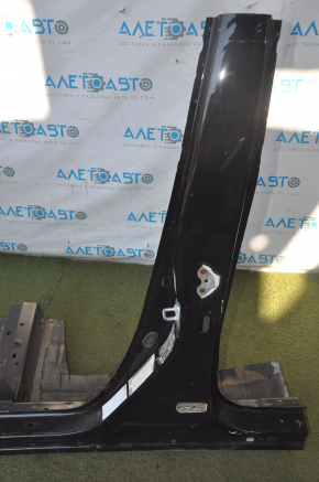 Quarter front left Toyota Prius 30 10-15 black with central pillar