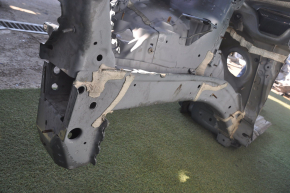 Front right quarter Chevrolet Volt 11-15 green with central pillar, pokes