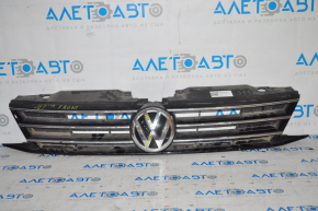 Grille radiator grill VW Jetta 15-18 USA with badge, with chrome
