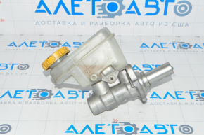 Subaru Outback 15-17 brake master cylinder with reservoir