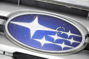 Radiator grill Subaru Outback 15-17 with emblem, sand, crack on emblem