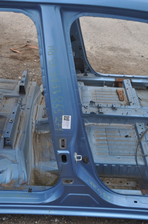 Body pillar central right Nissan Leaf 13-17 on the body, bumps