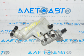 Brake Master Cylinder with Reservoir Hyundai Veloster 12-17
